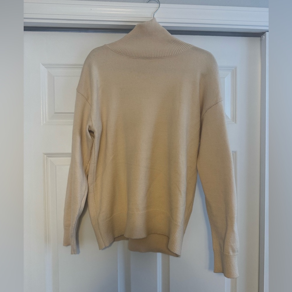 Vici beige turtle neck sweater